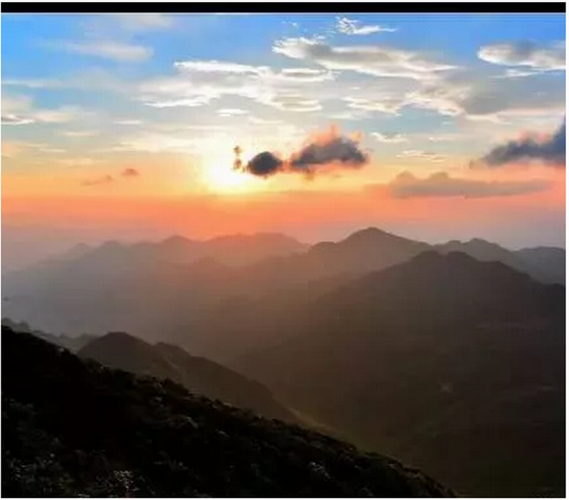 日觀林海，夜沐湯泉，帶你去第二西雙版納看一看，莽山自駕2日游